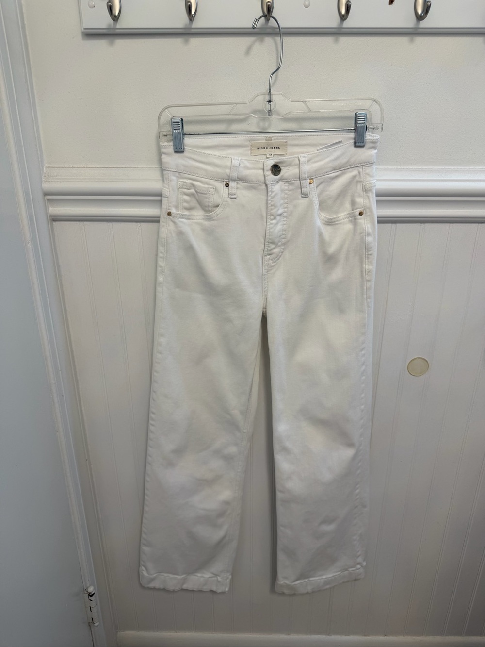 Wide-Leg White Jeans with High Rise Waist